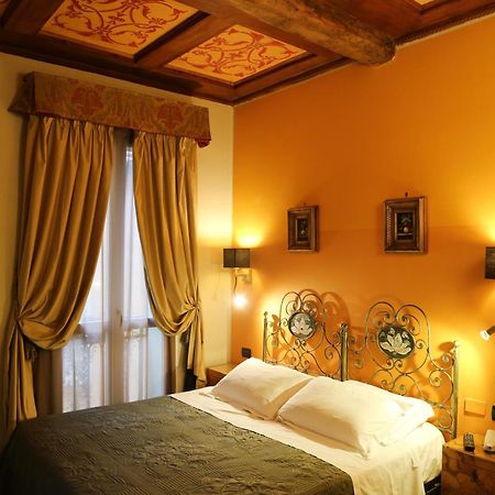 Albergo delle Drapperie Bologna Esterno foto