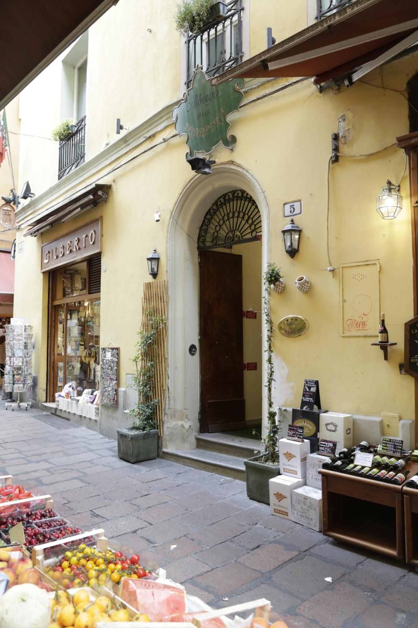 Albergo delle Drapperie Bologna Esterno foto
