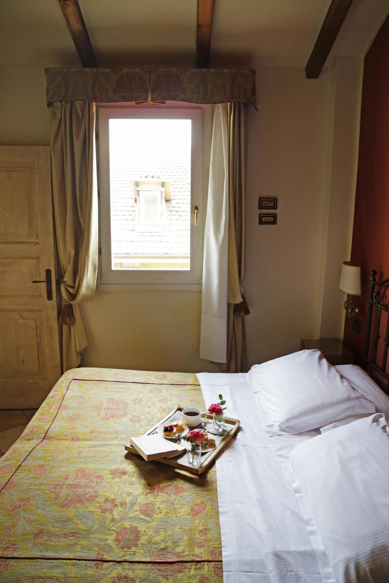 Albergo delle Drapperie Bologna Esterno foto