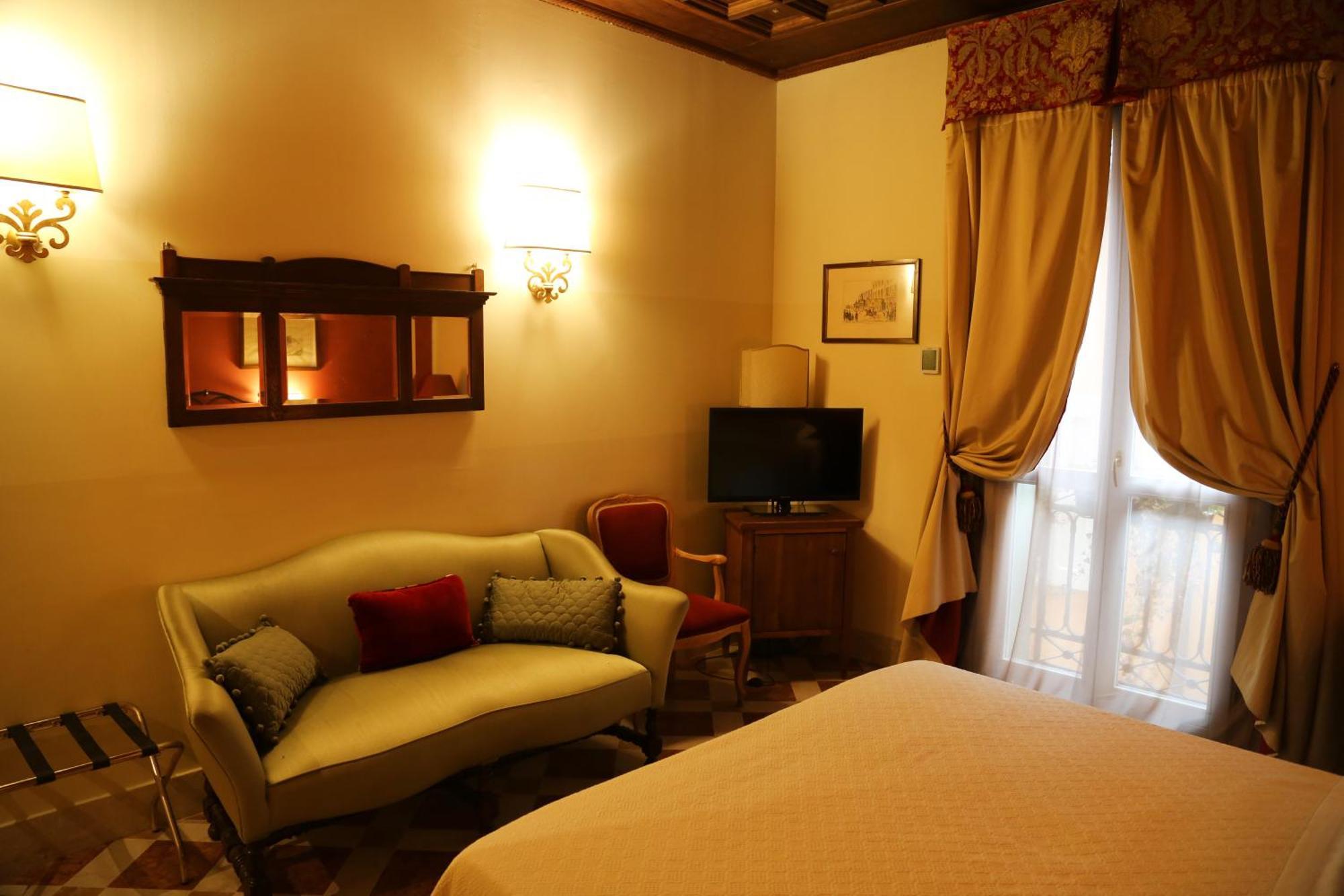 Albergo delle Drapperie Bologna Esterno foto