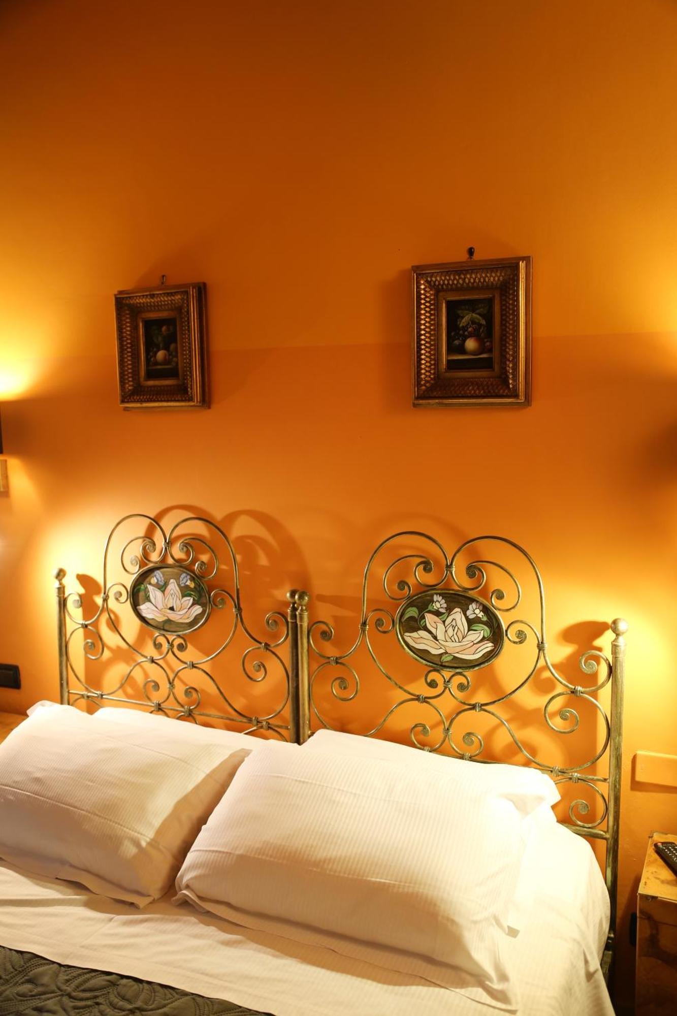 Albergo delle Drapperie Bologna Esterno foto