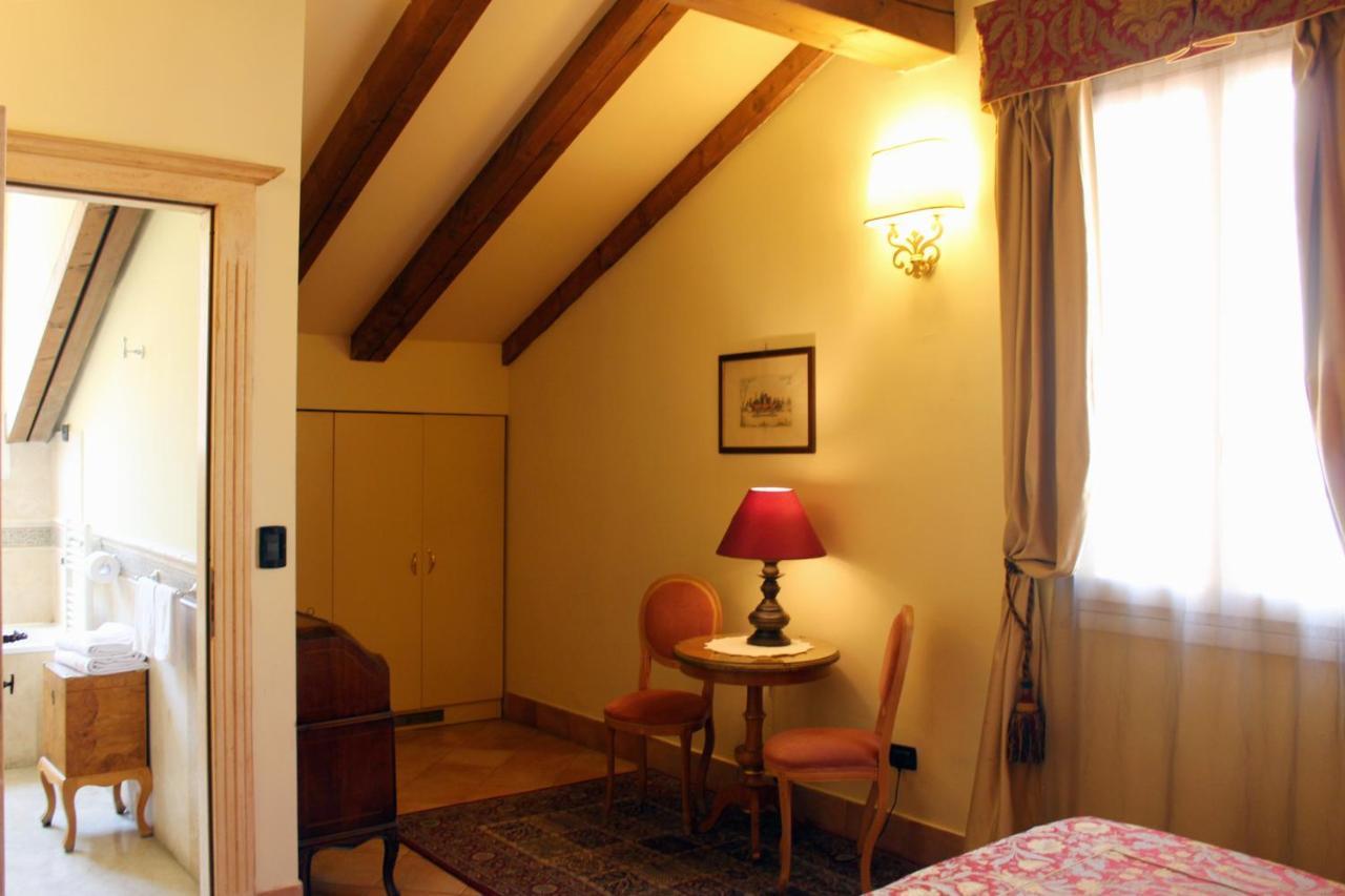 Albergo delle Drapperie Bologna Esterno foto