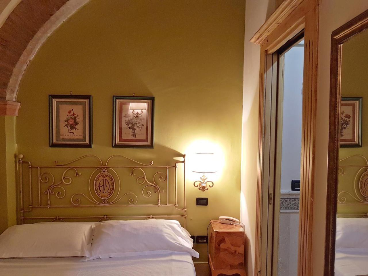 Albergo delle Drapperie Bologna Esterno foto